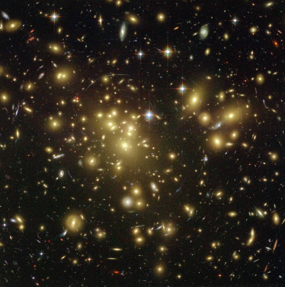 Abell 1689 Galaxy Cluster_HST ACS 2002 - NASA_hs-2003-01-a_990w