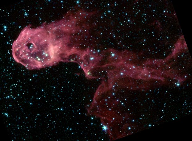 IC1396_Elephants-trunk-nebulae-in-Cepheus_54345main_ic1396_highres_r19_set-02