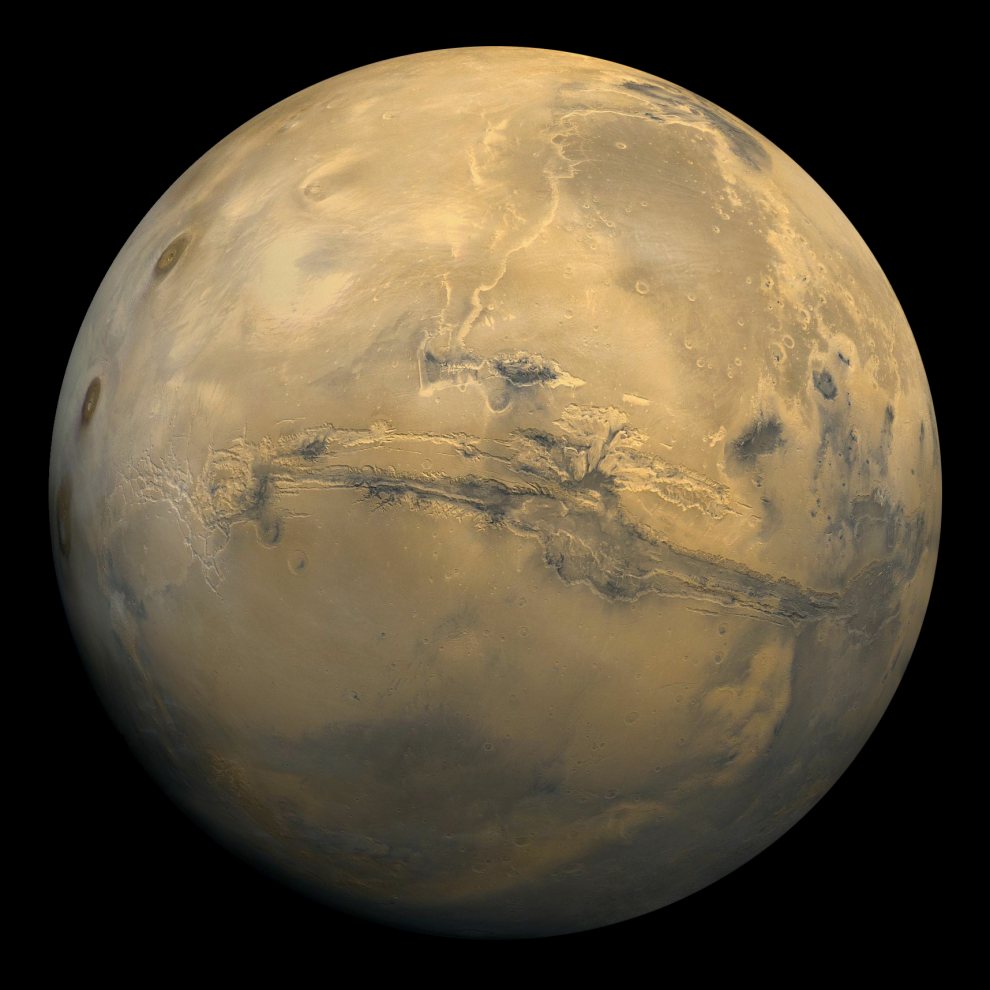 Mars - Valles Marineris a system of canyons 4000 km long ranging from 2 to 7 km deep and extends across one-fifth the circumference of Mars - Viking 1 orbiter 1980_Mars_Valles_Marineris_EDIT_990w