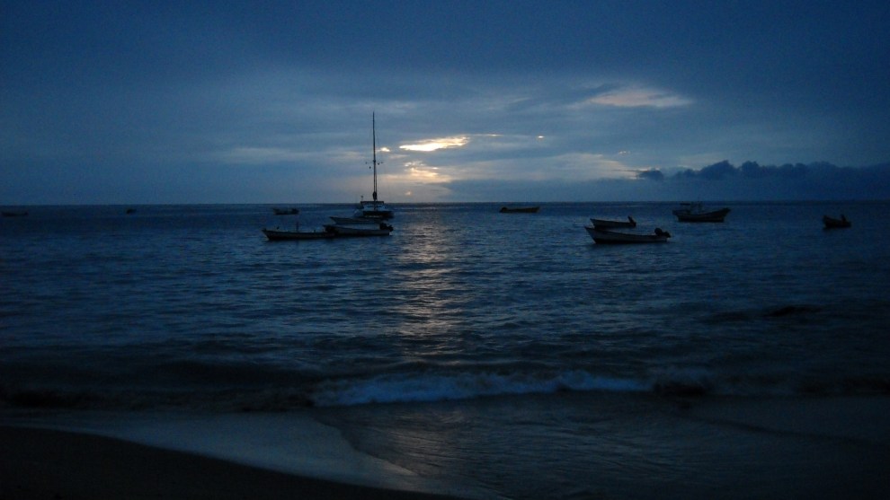 Sun_09_Sunset-Castara-Tobago-TT_20090719_tobagojo@gmail.com_DSCN0331b_990w
