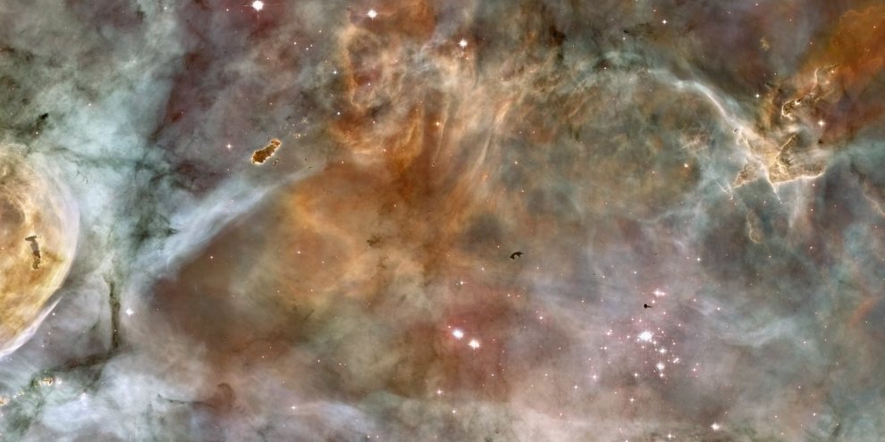 carinae_200_star-cluster-irradiates-mystic-mountain_carina2_hst_big_subset-b_990w