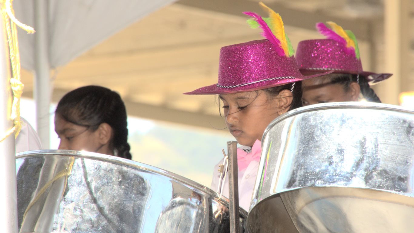 Guaico Presbyterian Steel Orchestra. 20150208 by John Schmidt